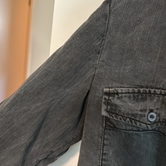 Anthropologie button up shirt XS - Picture 5 of 6